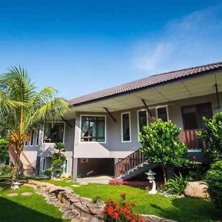 Capital O 90088 Mbp Leisure Resort Batu Pahat Exterior photo
