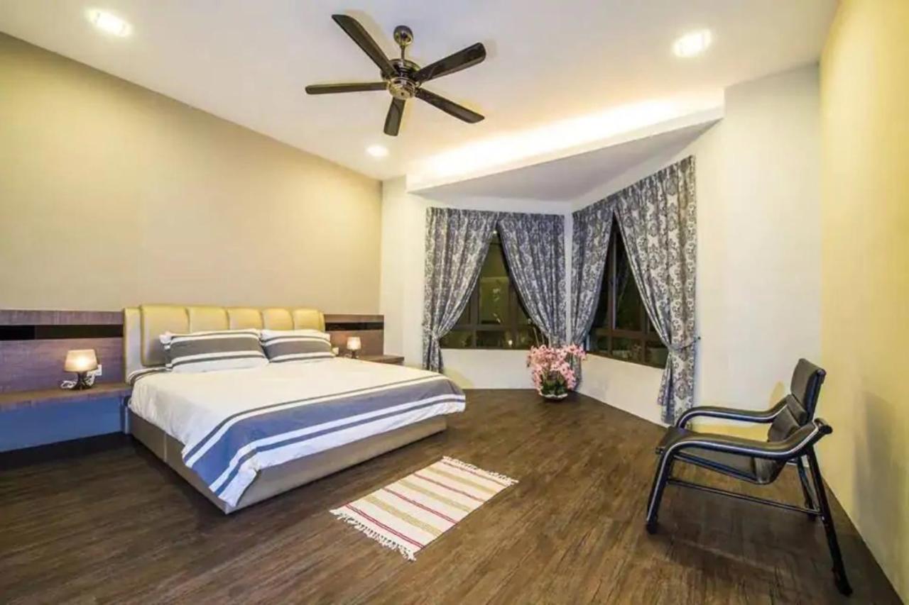 Capital O 90088 Mbp Leisure Resort Batu Pahat Exterior photo